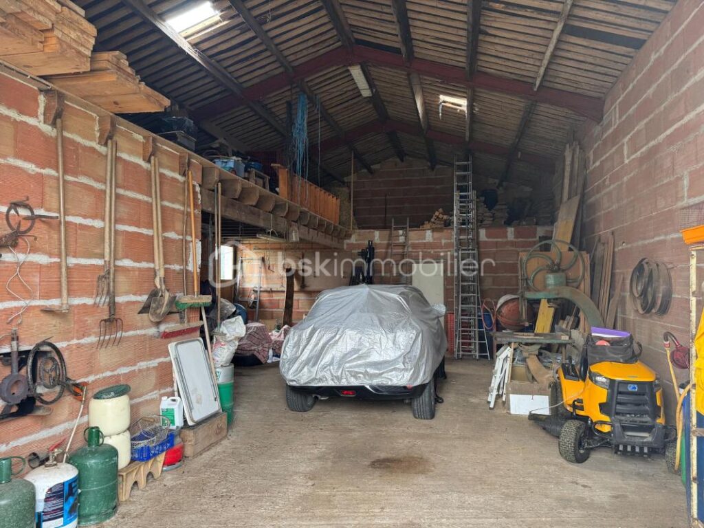 Maison périgourdine – 6 pièces – 4 chambres – 159 m²