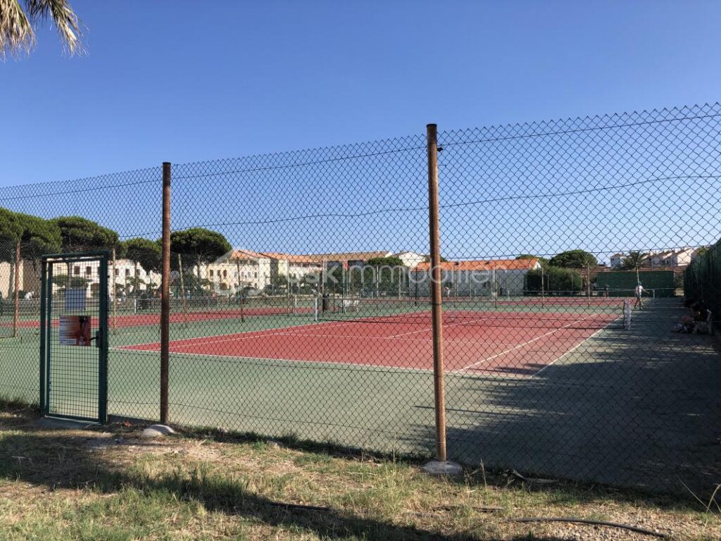 Charmant petit appartement 36m2 en copropriété avec vue exceptionnelle – 3 pièces – 1 chambre – 35 m²