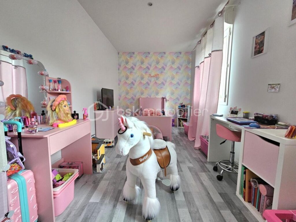 Pavillon 6 pièces non mitoyen 4 chambres jardin SUD 450m² DPE C – 6 pièces – 4 chambres – 100 m²