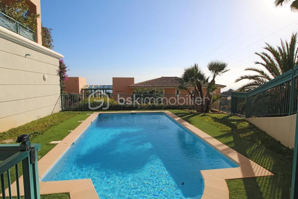 Penthouse 122m2 4 Pièces Vue Mer Au calme a vendre – 4 pièces – 3 chambres – 122 m²