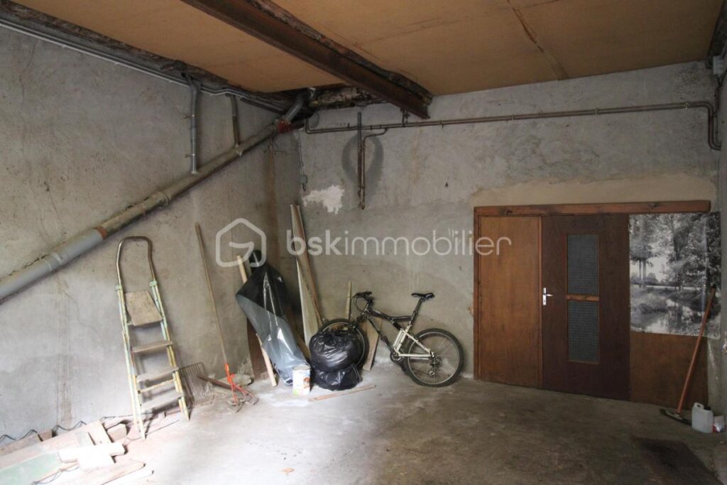 Entre Larzac et Cévennes. Maison de maître d’exception, vallée de la Dourbie NANT – 8 pièces – 3 chambres – 145 m²