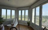 Appartement offrant une vue imprenable sur la Loire et la ville de Blois – 3 pièces – 2 chambres – 71 m²
