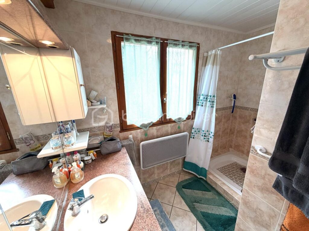 Maison avec autonomie de plain-pied et vue sur la mer – 3 pièces – 2 chambres – 85 m²