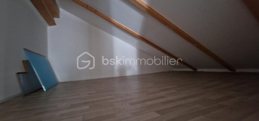 Antisanti- Maison de village 87m2 – 4 pièces – 3 chambres – 87 m²