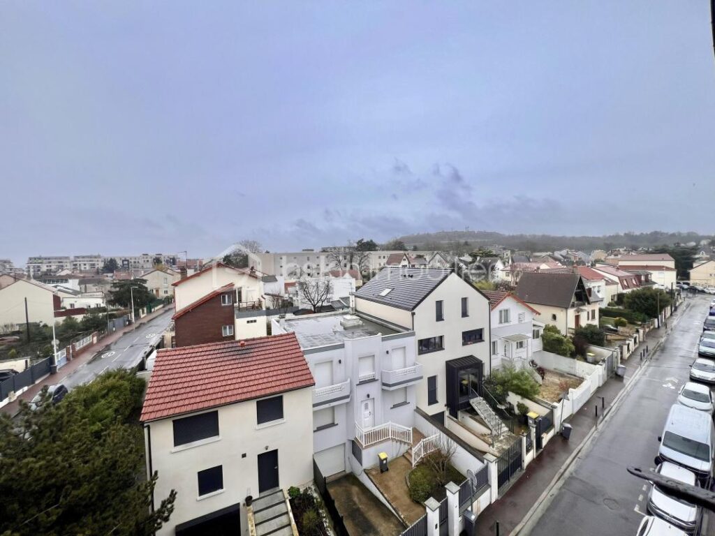 Studio de 18,39 m2 – 4ème étage calme et lumineux sans vis à vis – RUE ANDRE SABATIER – NANTERRE – 1 pièce – NR chambres – 18 m²