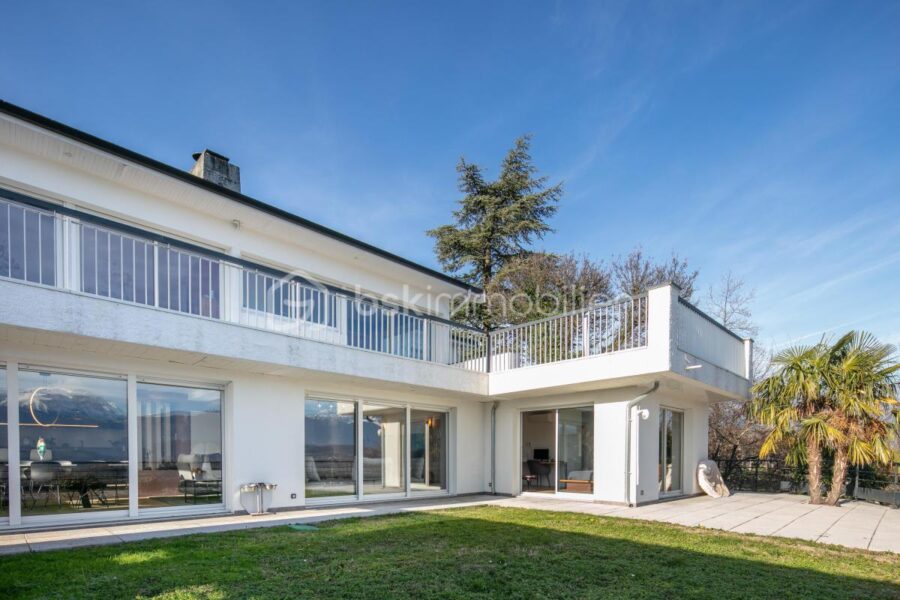 Maison à vendre à Varces allieres et risset