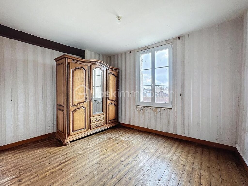 Maison de Ville – 8 pièces – 4 chambres – 108 m²