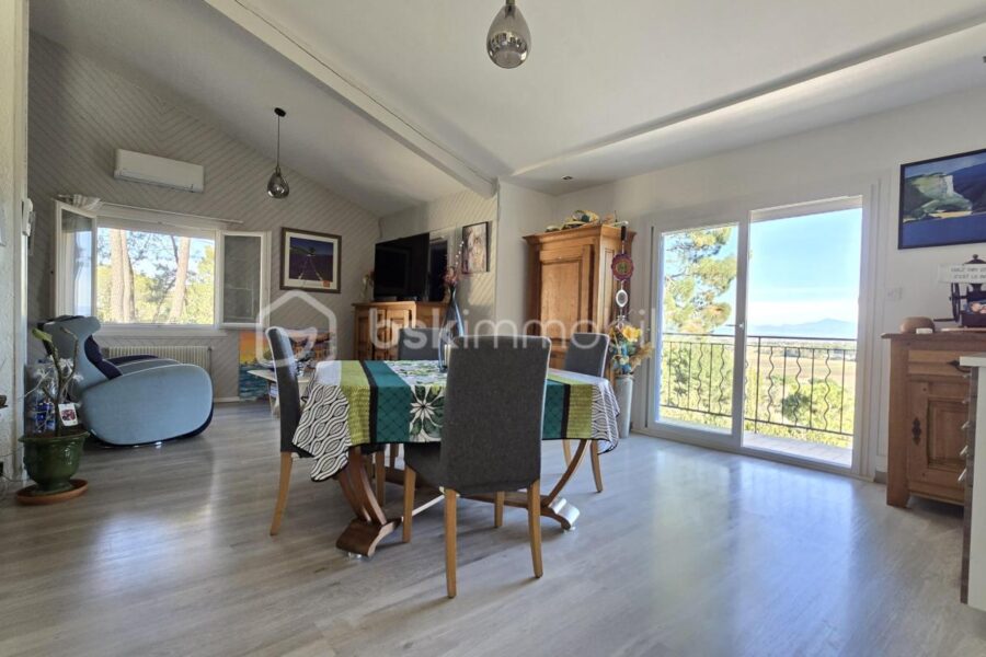 Maison à vendre à Connaux