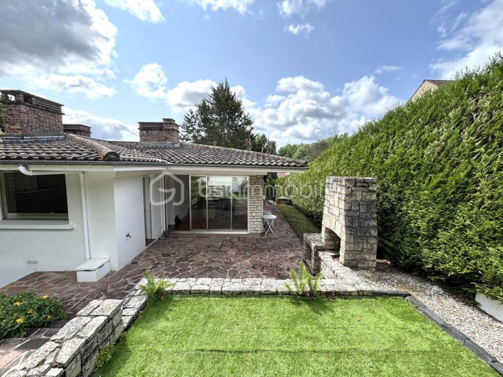 Maison d’architecte Lardy – 5 pièces – 3 chambres – 140 m²