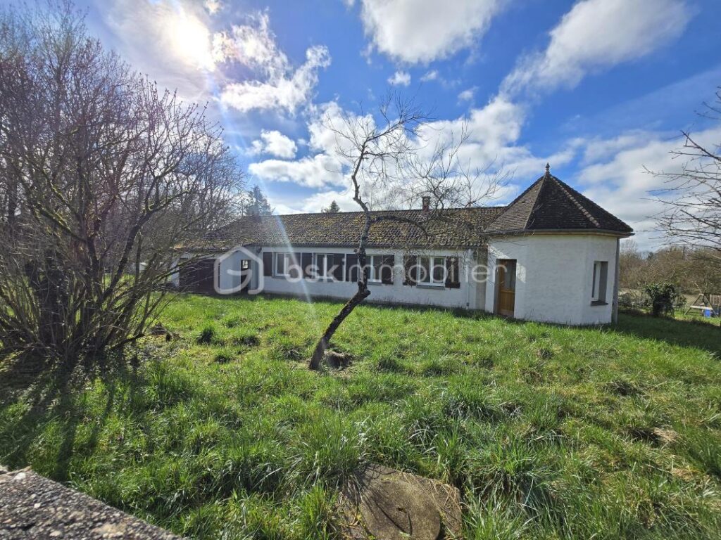 Beau Pavillon de plain pied de 125m² de Parigny les Vaux – 4 pièces – 3 chambres – 125 m²