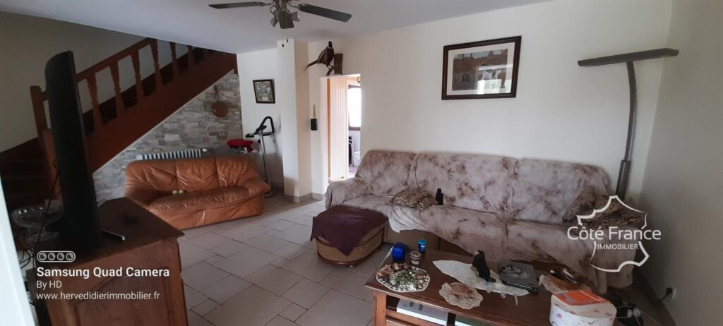 Avoise 72 Magnifique et grande maison habitable de suite – 10 pièces – 3 chambres – 187 m²