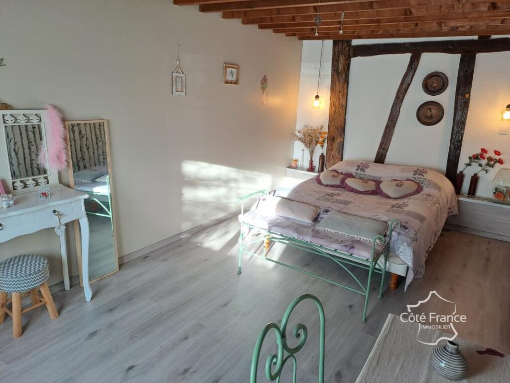 AISNE SAINT GOBERT Belle maison de campagne avec bar privé – 7 pièces – 3 chambres – 186 m²