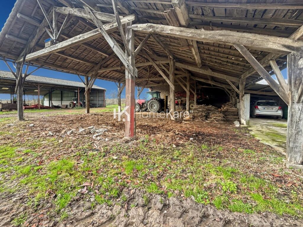 EXCLUSIVITE, ELLE SAURA VOUS SEDUIRE !!!! – 7 pièces – 5 chambres – 190 m²