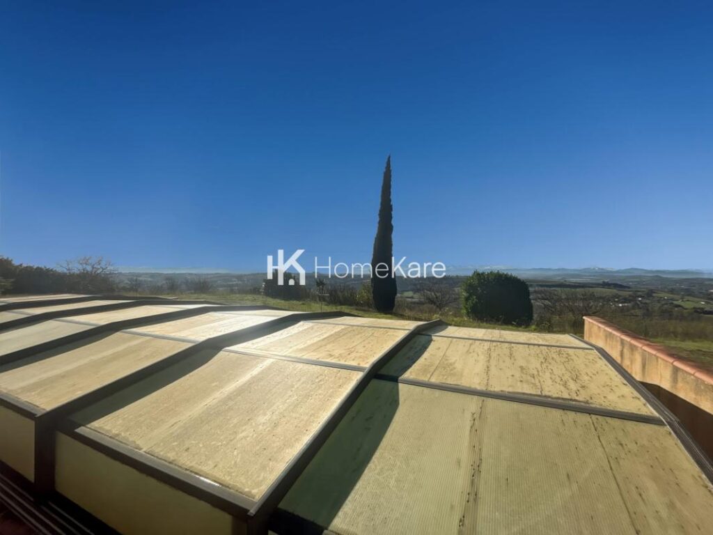 UNE VUE IMPRENABLE !!! – 11 pièces – 4 chambres – 280 m²