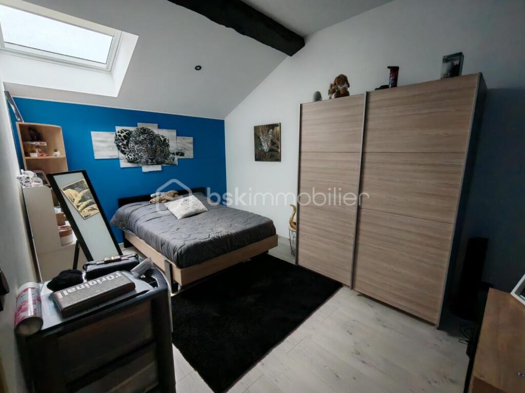 CHARME & AUTHENTICITÉ AU CŒUR DE LA CAMPAGNE BRESSANE – 8 pièces – 4 chambres – 171 m²