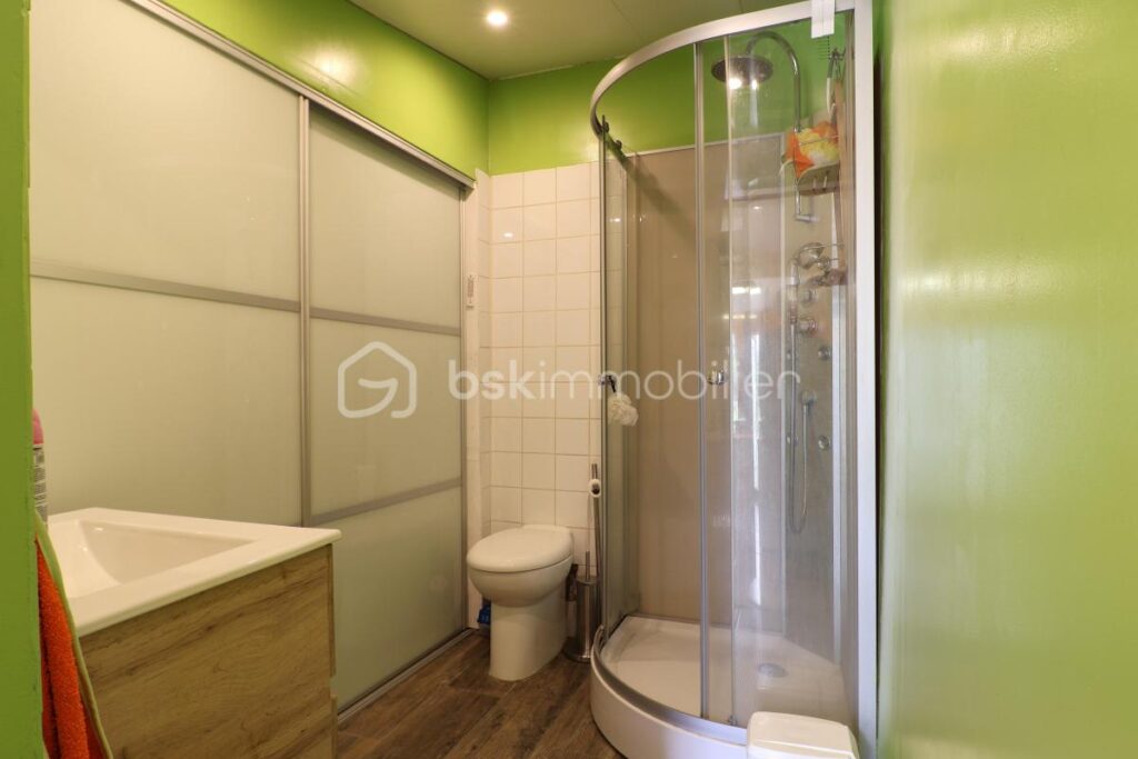 Mas 73 m2 sur une parcelle de 12400 m² – 3 pièces – 2 chambres – 73 m²