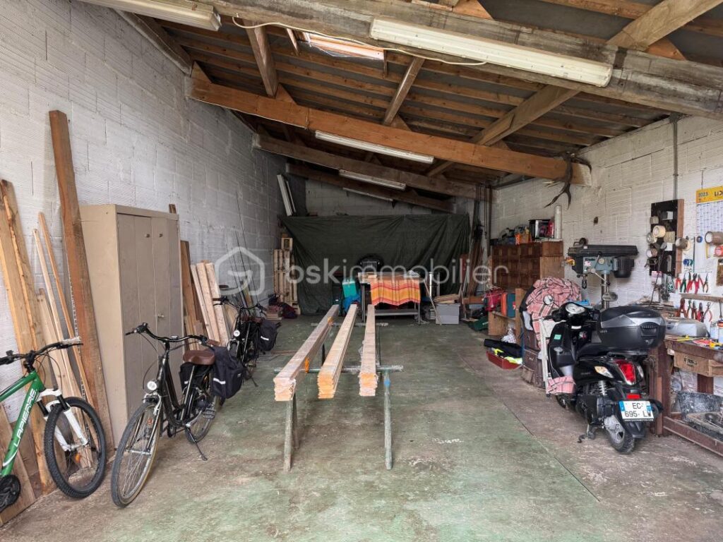 Maison périgourdine – 6 pièces – 4 chambres – 159 m²