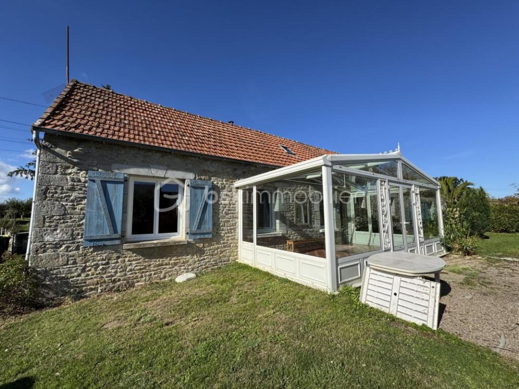 Belle maison en pierres 3 chambres + Jardin / Parking / Portail motorisé – 4 pièces – 3 chambres – 120 m²