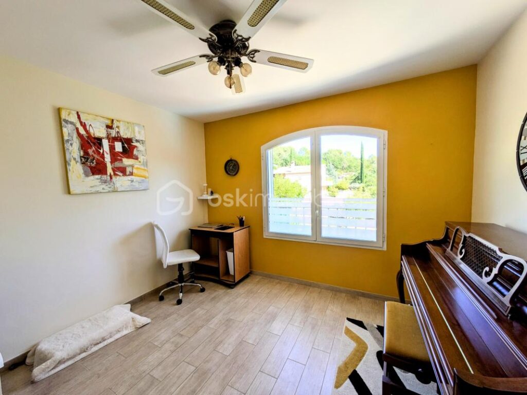 Maison contemporaine de 139m2 – 6 pièces – 4 chambres – 139 m²