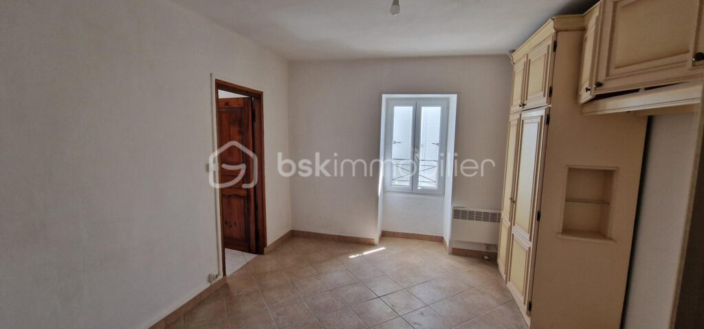 Antisanti- Maison de village 87m2 – 4 pièces – 3 chambres – 87 m²