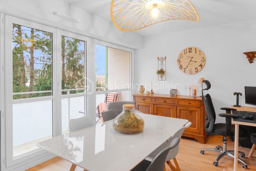 T4 lumineux de 77 m² avec très bonne performance énergétique – 4 pièces – 2 chambres – 77 m²