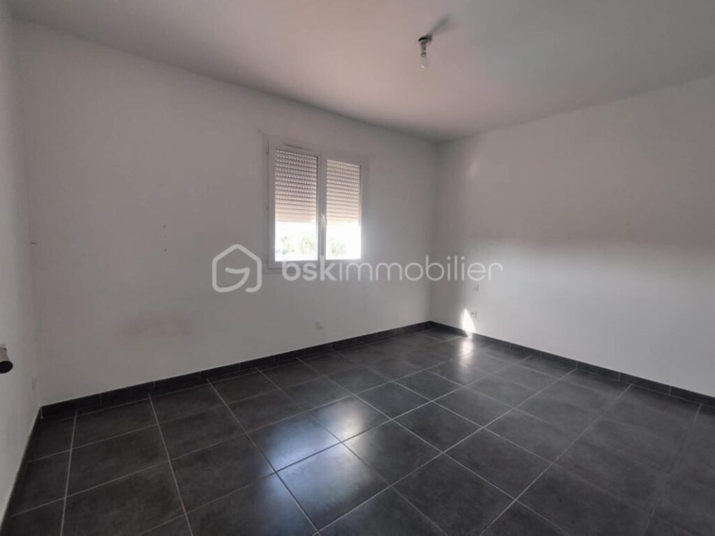 VILLA 3 FACES 4 CHAMBRES ELNE – 5 pièces – 4 chambres – 124 m²