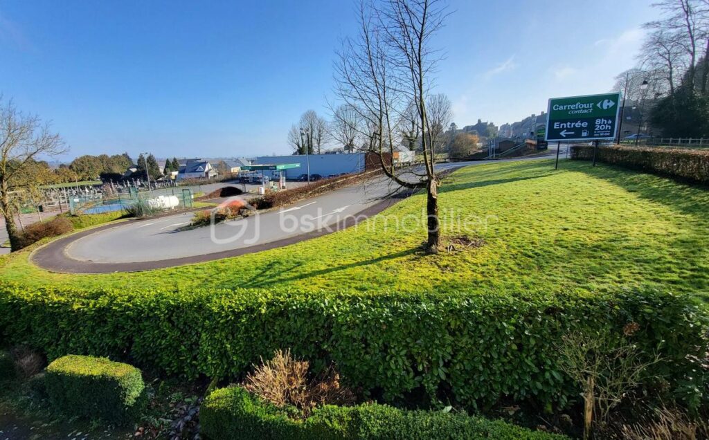 Maison de village au charme intemporel à Noues de Sienne – 7 pièces – 4 chambres – 147 m²