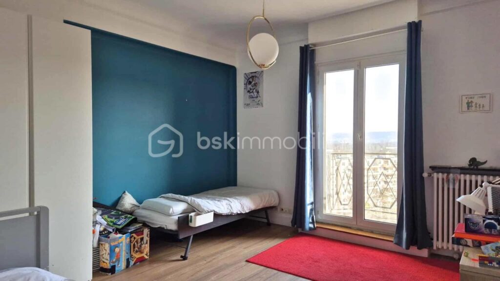 Demeure de très haut standing – NR pièces – 9 chambres – 564 m²