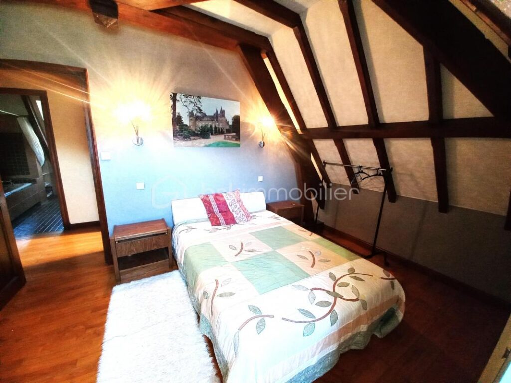 Maison spacieuse avec vue Pyrénées – 7 pièces – 4 chambres – 135 m²