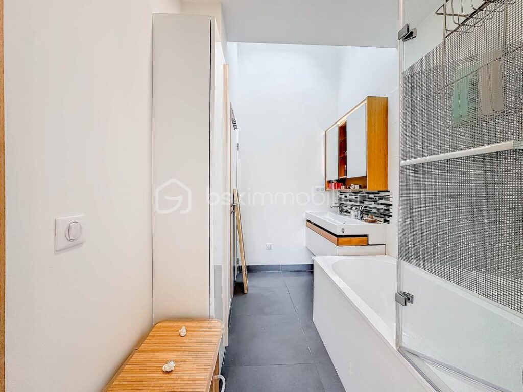 *** MAGNIFIQUE VILLA T5 de 2016 AVEC JARDIN PISCINABLE à PALAVAS *** – 5 pièces – 4 chambres – 100 m²