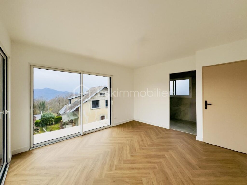 Maison T4 de 2025 RE 2020 à Pugny-Chatenod – 4 pièces – 3 chambres – 123 m²