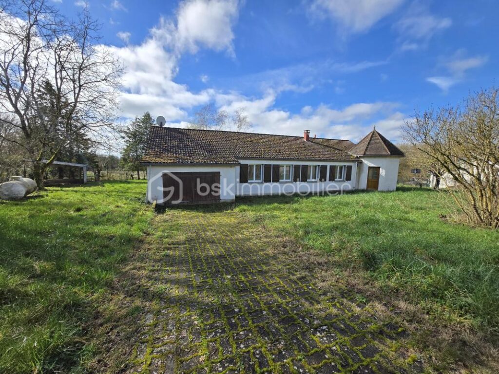 Beau Pavillon de plain pied de 125m² de Parigny les Vaux – 4 pièces – 3 chambres – 125 m²