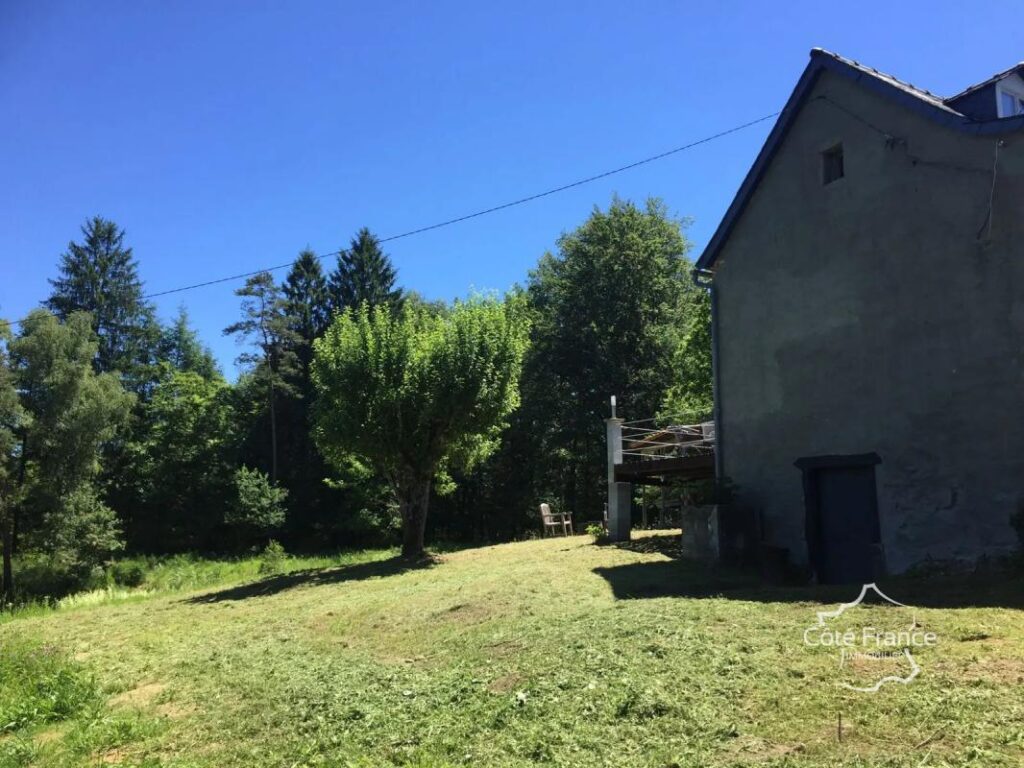 Belle maison rénovée – 2 pièces – 2 chambres – 53 m²