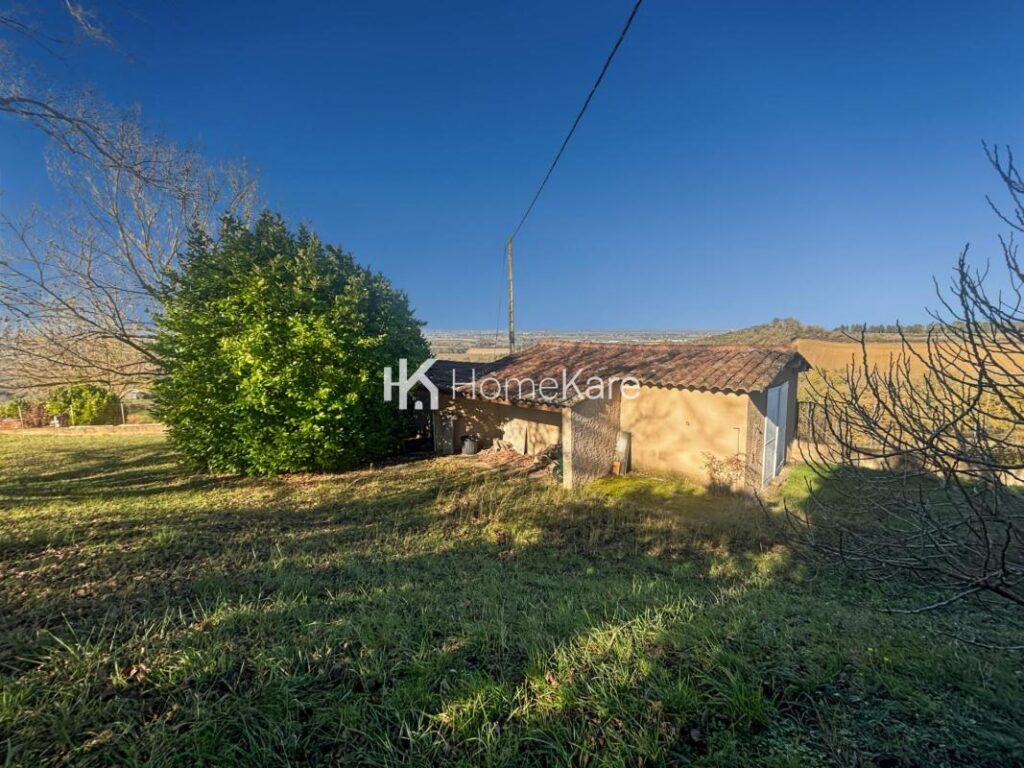 UNE VUE IMPRENABLE !!! – 11 pièces – 4 chambres – 280 m²