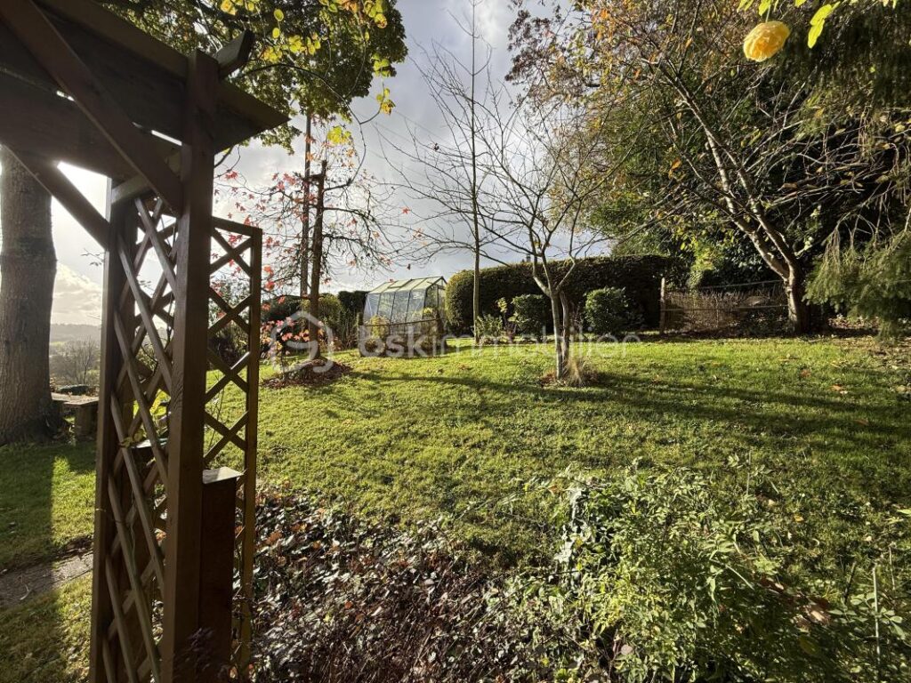 Maison avec vue imprenable – 4 pièces – 3 chambres – 120 m²