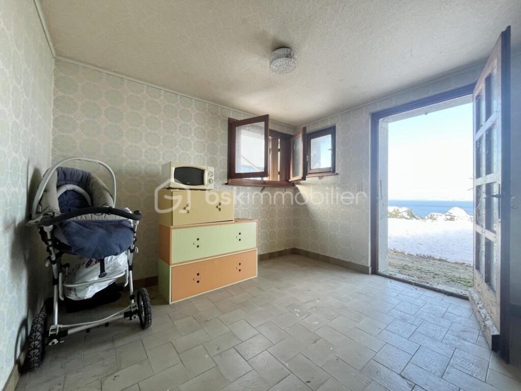 DPT HAUTE SAVOIE (74) – MAISON FAMILIALE AVEC VUE SUR LE LAC LEMAN – Lugrin (Hauteurs d’Évian) – 6 pièces – 4 chambres – 166 m²