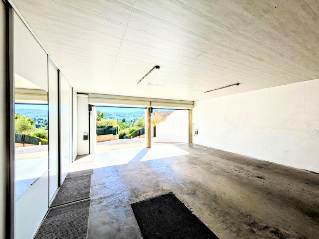 Maison contemporaine de 139m2 – 6 pièces – 4 chambres – 139 m²