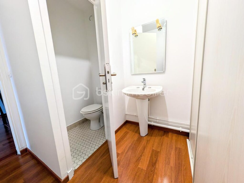 💎 APPARTEMENT D’EXCEPTION : DUPLEX DE STANDING AVEC VUE CATHÉDRALE ! ‘Le prestige du Dernier Étage’ – 6 pièces – 4 chambres – 135 m²