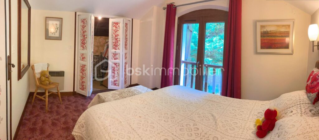 Havre de paix… maison avec vue sur les Pyrénées et piscine couverte – 5 pièces – 4 chambres – 158 m²