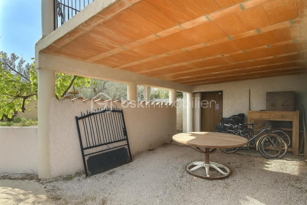 Entre MER ET GARRIGUE – 6 pièces – 4 chambres – 161 m²