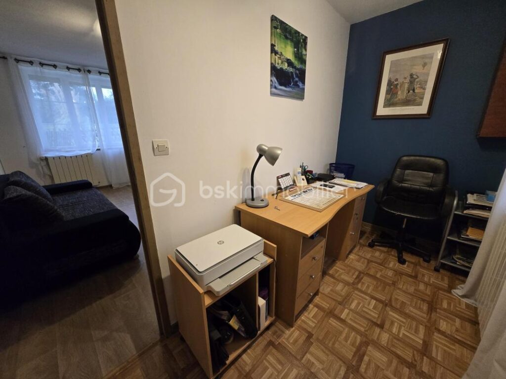 Magnifique longère de 131m² et ses dépendances à Saint Benin d’Azy – 4 pièces – 3 chambres – 138 m²