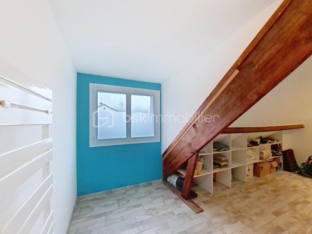 Maison familiale rénovée – 174 m² – Donnemarie-Dontilly – 6 pièces – 5 chambres – 174 m²