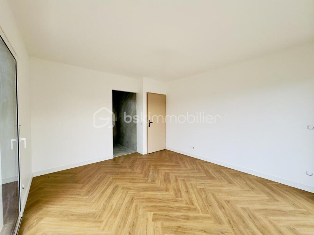 Maison T4 de 2025 RE 2020 à Pugny-Chatenod – 4 pièces – 3 chambres – 123 m²