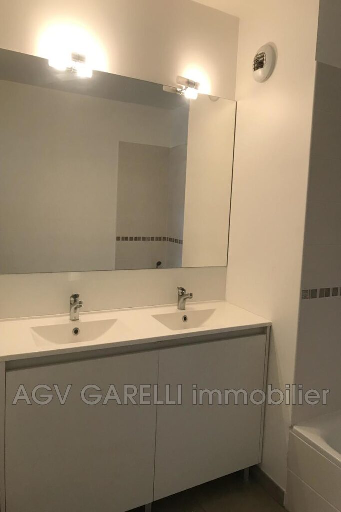 location appartement 3 Pièce(s) – 3 pièces – 2 chambres – 56.71 m²