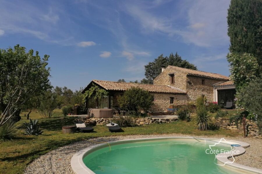 Maison à vendre à Mages