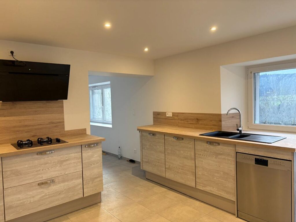 Maison 6 pièce(s) 124 m2 habitable – 6 pièces – 4 chambres – 124 m²