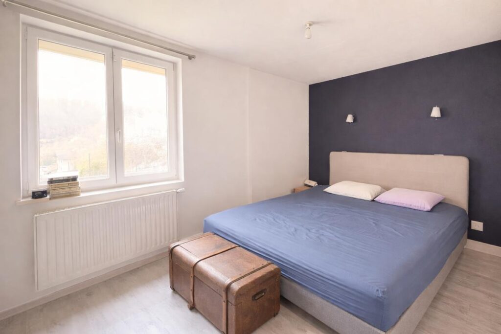 APPARTEMENT T5 DE 105 M2 À VILLERS-LE-LAC – 5 pièces – 3 chambres – 105 m²