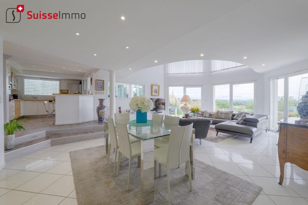 Maison d’architecte 7 pièces 207 m2 – 7 pièces – 5 chambres – 207 m²