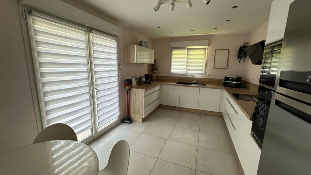 Maison Audincourt 6 pièce(s) 130 m2 – 6 pièces – 4 chambres – 130 m²