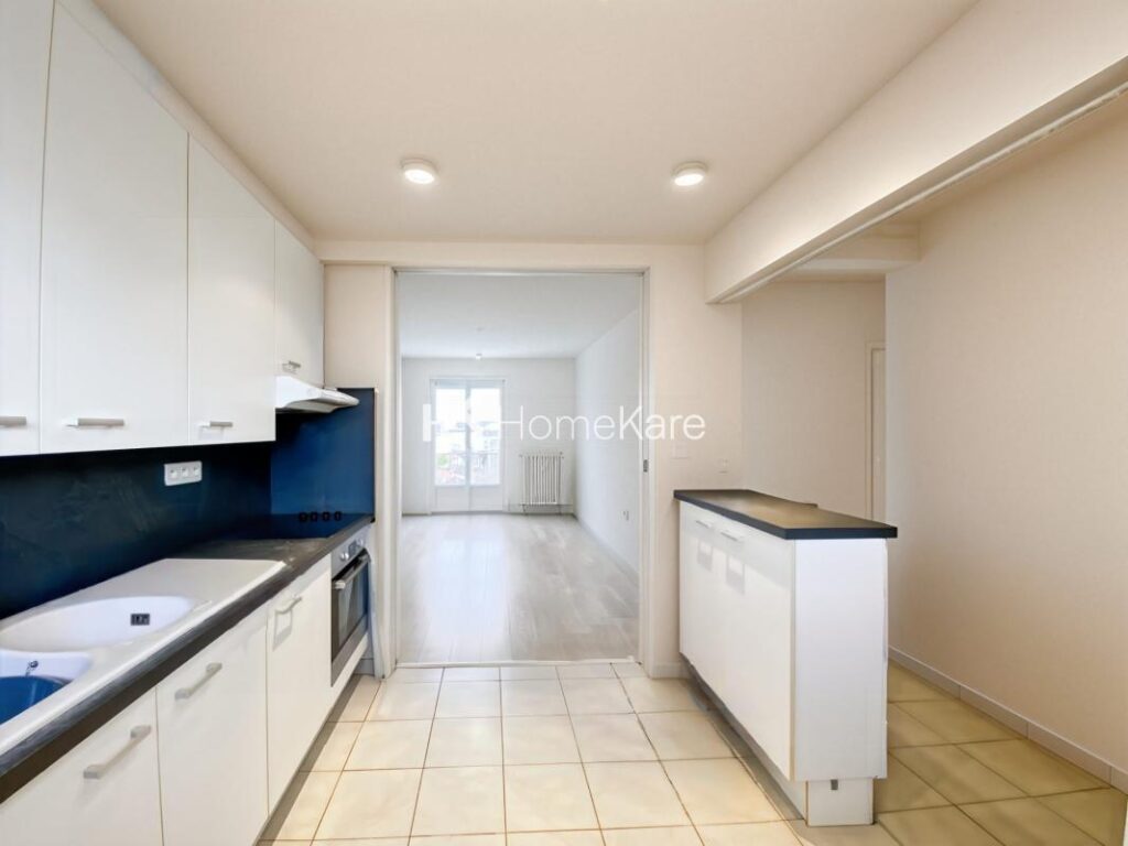 T3 RESIDENCE CENTRE-VILLE AVEC PARKING – 3 pièces – 2 chambres – 60 m²